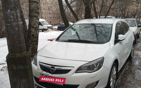 Opel Astra J, 2011 год, 830 000 рублей, 4 фотография