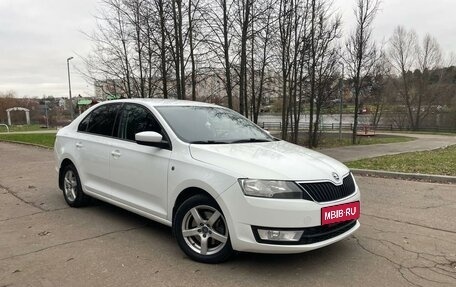 Skoda Rapid I, 2015 год, 720 000 рублей, 3 фотография