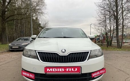 Skoda Rapid I, 2015 год, 720 000 рублей, 2 фотография