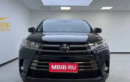 Toyota Highlander III, 2021 год, 4 363 000 рублей, 2 фотография