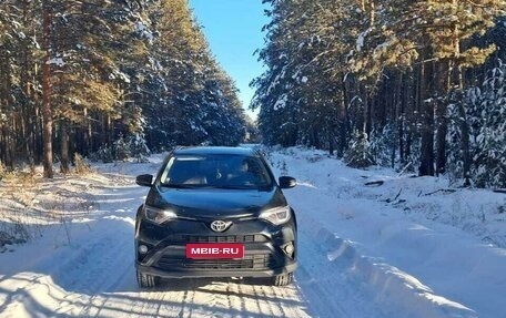 Toyota RAV4, 2016 год, 2 640 000 рублей, 4 фотография