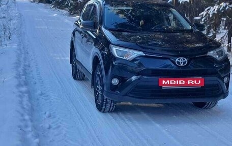 Toyota RAV4, 2016 год, 2 640 000 рублей, 9 фотография