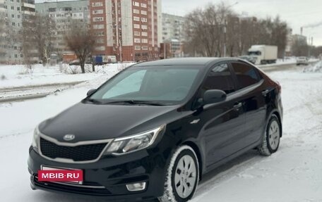 KIA Rio III рестайлинг, 2015 год, 1 060 000 рублей, 2 фотография