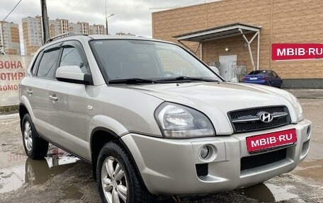 Hyundai Tucson III, 2008 год, 900 000 рублей, 10 фотография