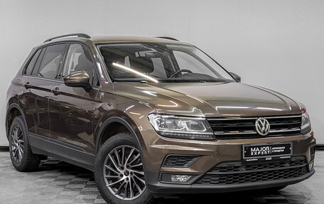 Volkswagen Tiguan II, 2019 год, 2 490 000 рублей, 3 фотография