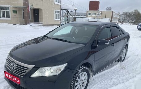 Toyota Camry, 2014 год, 1 990 000 рублей, 6 фотография