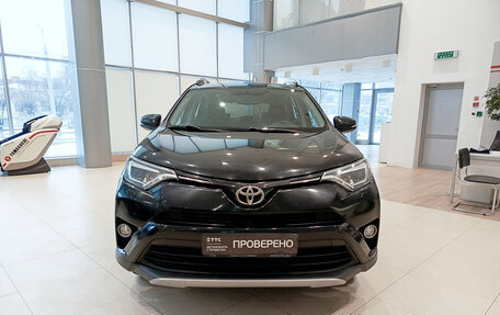 Toyota RAV4, 2018 год, 2 950 000 рублей, 2 фотография