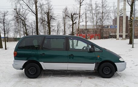 Volkswagen Sharan I рестайлинг, 1996 год, 270 000 рублей, 5 фотография