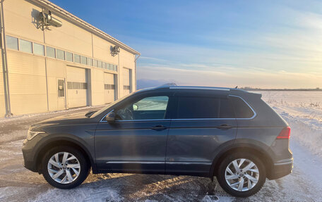 Volkswagen Tiguan II, 2021 год, 3 150 000 рублей, 5 фотография