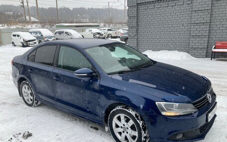 Volkswagen Jetta VI, 2012 год, 890 000 рублей, 2 фотография