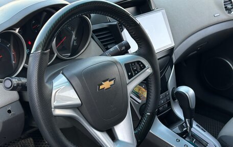 Chevrolet Cruze II, 2010 год, 600 000 рублей, 16 фотография