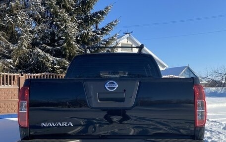 Nissan Navara (Frontier), 2010 год, 1 880 000 рублей, 3 фотография