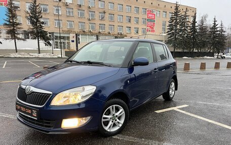 Skoda Fabia II, 2010 год, 695 000 рублей, 2 фотография