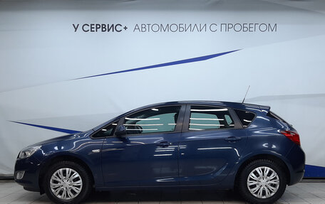 Opel Astra J, 2011 год, 850 000 рублей, 2 фотография