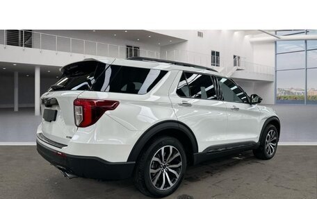 Ford Explorer VI, 2024 год, 8 270 000 рублей, 3 фотография