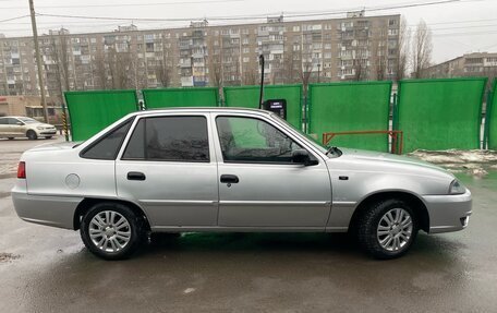 Daewoo Nexia I рестайлинг, 2010 год, 270 000 рублей, 2 фотография