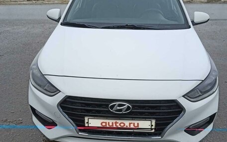 Hyundai Solaris II рестайлинг, 2019 год, 800 000 рублей, 3 фотография