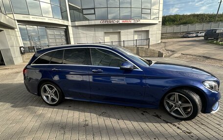 Mercedes-Benz C-Класс, 2018 год, 3 000 000 рублей, 3 фотография