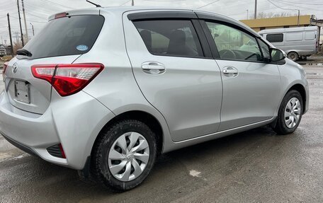 Toyota Vitz, 2019 год, 1 280 000 рублей, 2 фотография