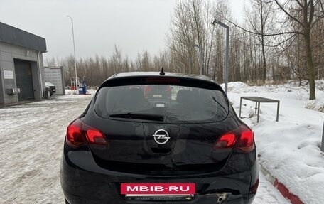 Opel Astra J, 2011 год, 550 000 рублей, 4 фотография