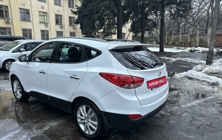 Hyundai ix35 I рестайлинг, 2012 год, 1 350 000 рублей, 4 фотография