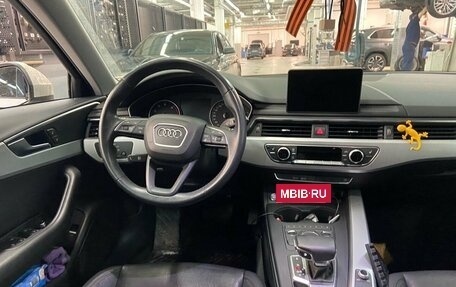 Audi A4, 2018 год, 2 397 000 рублей, 11 фотография