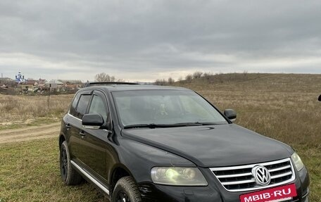 Volkswagen Touareg III, 2006 год, 1 500 000 рублей, 3 фотография