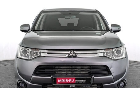 Mitsubishi Outlander III рестайлинг 3, 2012 год, 1 490 000 рублей, 2 фотография