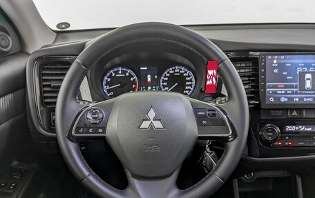 Mitsubishi Outlander III рестайлинг 3, 2012 год, 1 490 000 рублей, 21 фотография