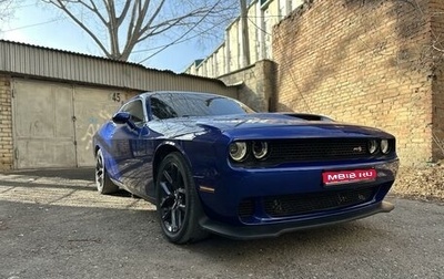 Dodge Challenger III рестайлинг 2, 2020 год, 3 200 000 рублей, 1 фотография