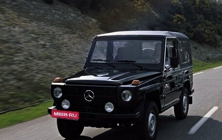 Mercedes-Benz G-Класс W463 рестайлинг _ii, 1983 год, 10 900 000 рублей, 1 фотография