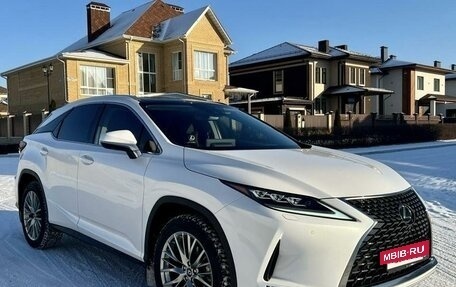 Lexus RX IV рестайлинг, 2022 год, 9 500 000 рублей, 5 фотография