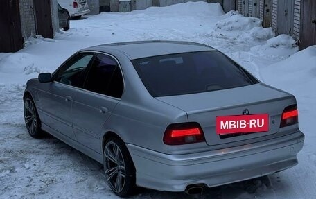 BMW 5 серия, 2003 год, 695 000 рублей, 2 фотография