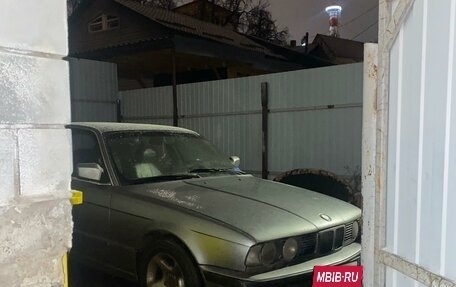 BMW 5 серия, 1989 год, 430 000 рублей, 3 фотография