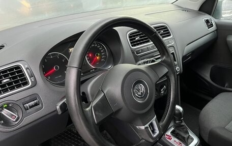 Volkswagen Polo VI (EU Market), 2010 год, 919 000 рублей, 7 фотография