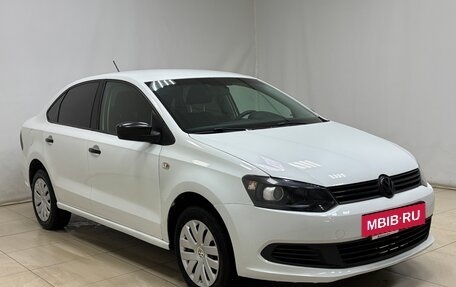 Volkswagen Polo VI (EU Market), 2014 год, 680 000 рублей, 3 фотография