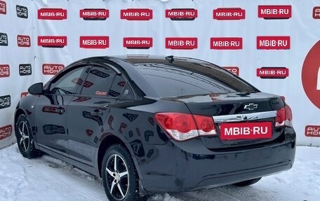 Chevrolet Cruze II, 2010 год, 580 000 рублей, 4 фотография