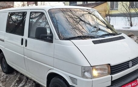 Volkswagen Transporter T4, 1993 год, 880 000 рублей, 1 фотография