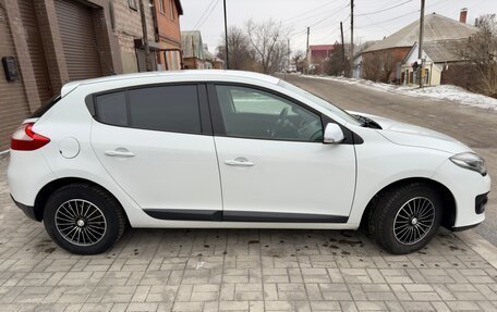 Renault Megane III, 2015 год, 965 000 рублей, 8 фотография