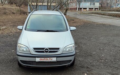 Opel Zafira A рестайлинг, 2004 год, 580 000 рублей, 12 фотография