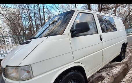 Volkswagen Transporter T4, 1993 год, 880 000 рублей, 2 фотография