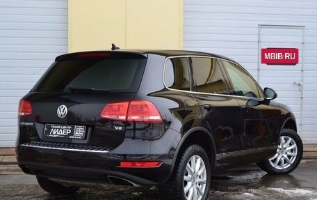 Volkswagen Touareg III, 2010 год, 2 100 000 рублей, 4 фотография