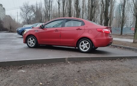 KIA Rio III рестайлинг, 2014 год, 1 150 000 рублей, 4 фотография