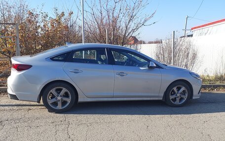 Hyundai Sonata VII, 2019 год, 2 330 000 рублей, 2 фотография