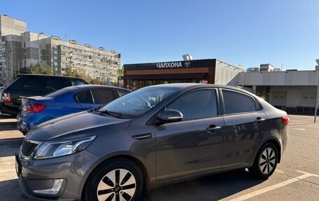 KIA Rio III рестайлинг, 2013 год, 990 000 рублей, 4 фотография