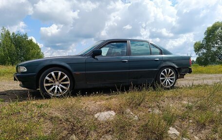 BMW 7 серия, 1998 год, 300 000 рублей, 3 фотография