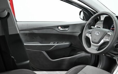 Hyundai Solaris II рестайлинг, 2021 год, 1 355 000 рублей, 7 фотография