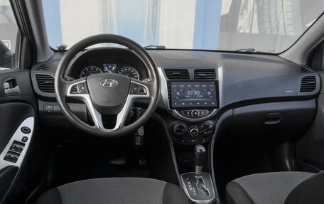 Hyundai Solaris II рестайлинг, 2012 год, 899 000 рублей, 6 фотография