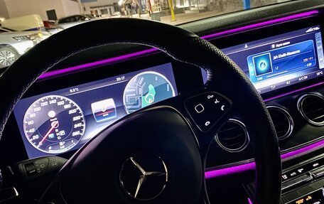 Mercedes-Benz E-Класс, 2017 год, 3 650 000 рублей, 36 фотография