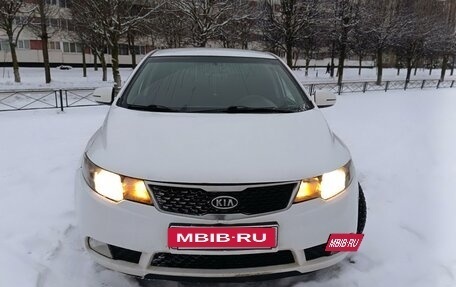 KIA Cerato III, 2011 год, 850 000 рублей, 4 фотография